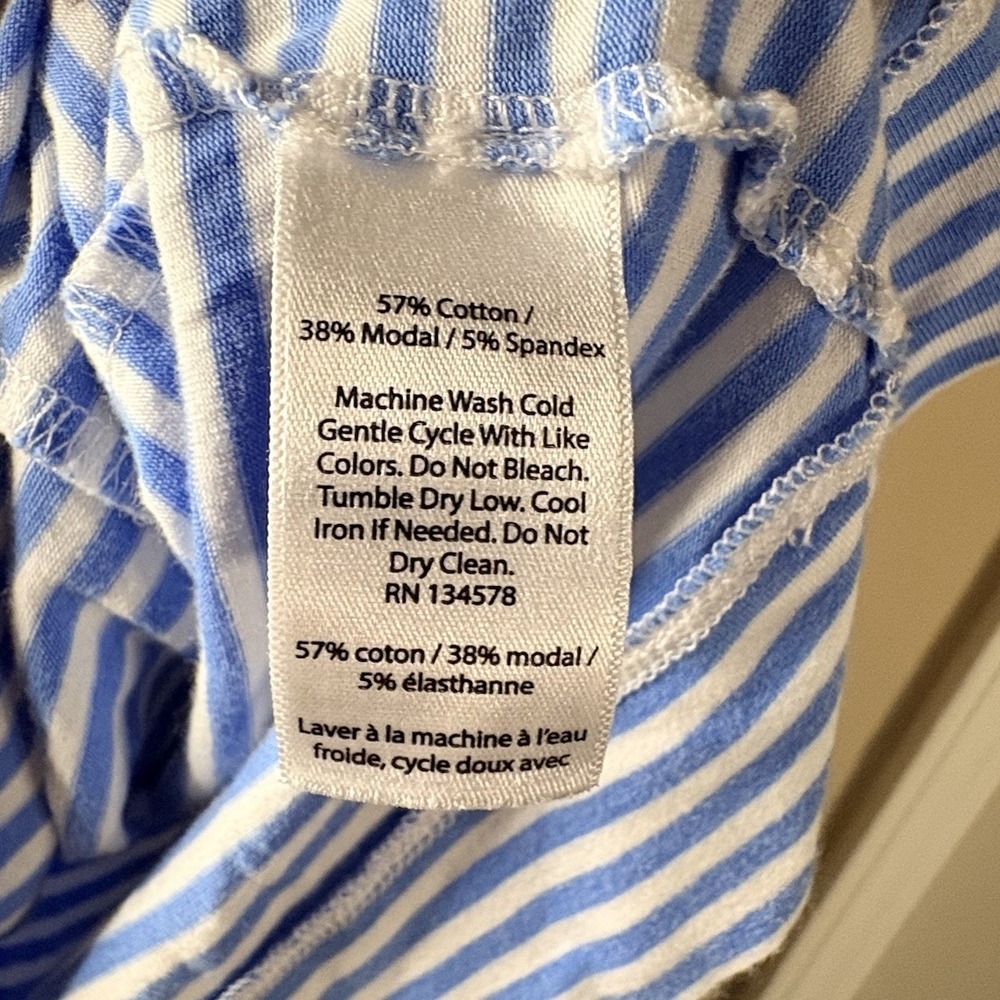 Vineyard Vines Women Small Eyelet Flutter Sleeves Blue & White Striped Top Flowy - Picture 10 of 10